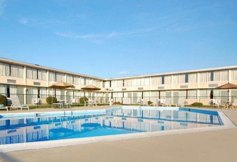 호텔 Quality Inn Shenandoah Valley