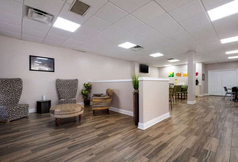 فندق Quality Inn