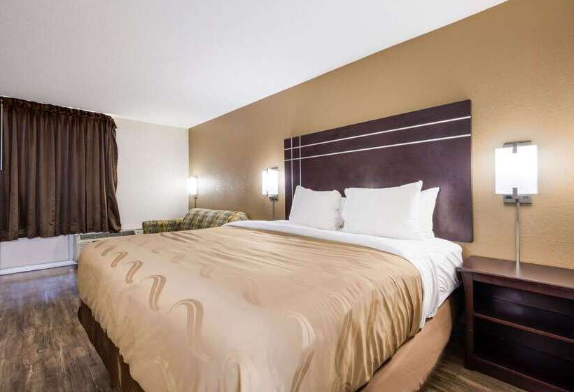 فندق Quality Inn