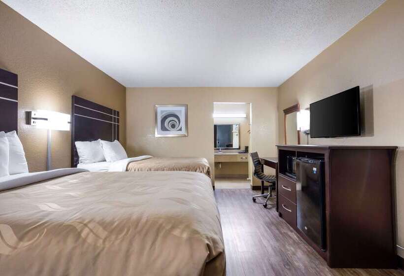 فندق Quality Inn