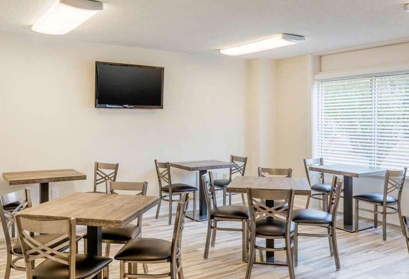 هتل Quality Inn & Suites Apexholly Springs