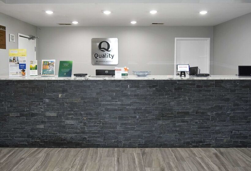 فندق Quality Inn & Suites Brooks Louisville South