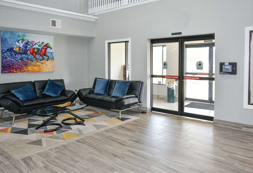 فندق Quality Inn & Suites Brooks Louisville South