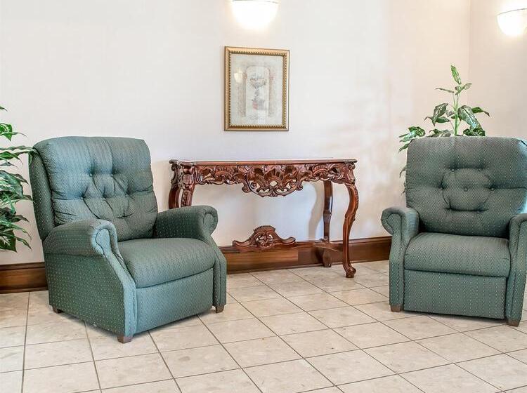 فندق Quality Inn & Suites Brooks Louisville South