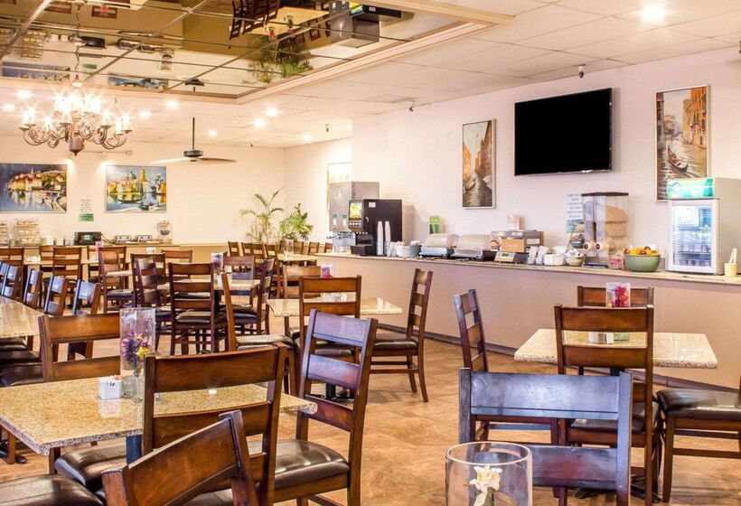 هتل Quality Inn & Suites Lake Havasu City