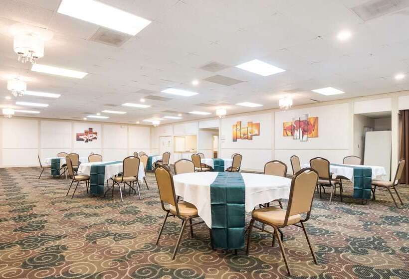 هتل Quality Inn & Suites Lake Havasu City