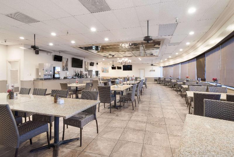 هتل Quality Inn & Suites Lake Havasu City