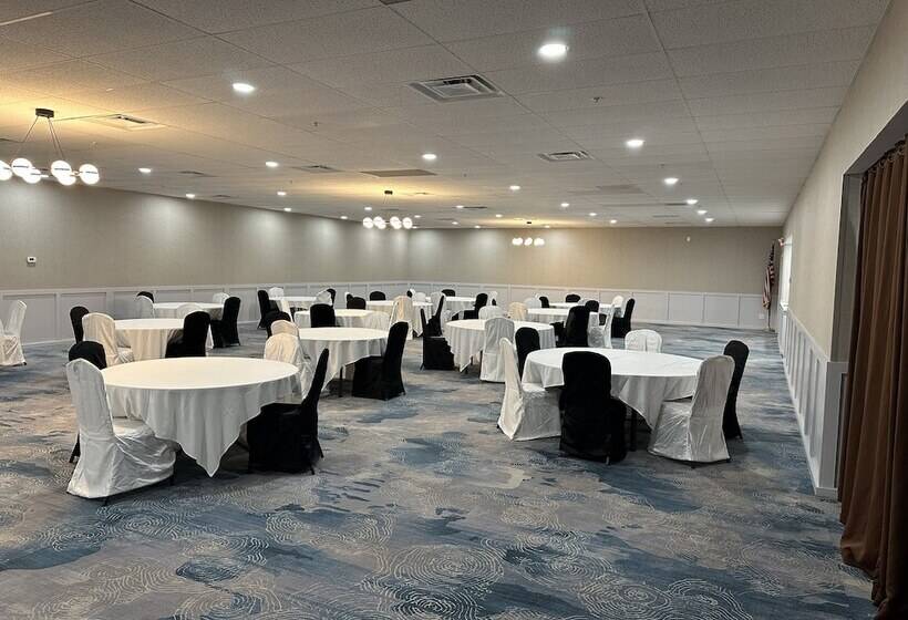 هتل Quality Inn & Suites Lake Havasu City