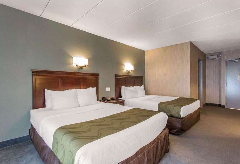هتل Quality Inn