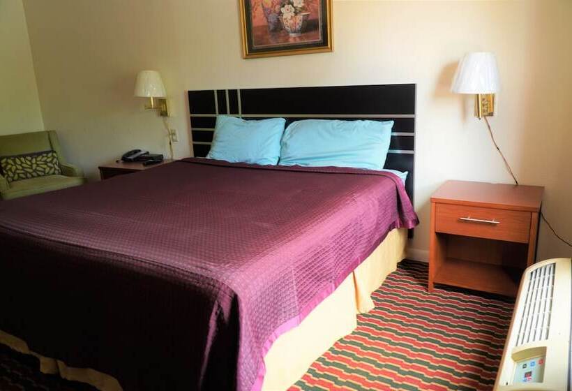 فندق Quality Quarters Inn