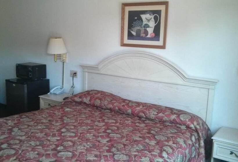 فندق Quality Quarters Inn