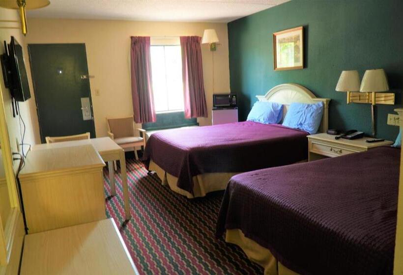 فندق Quality Quarters Inn