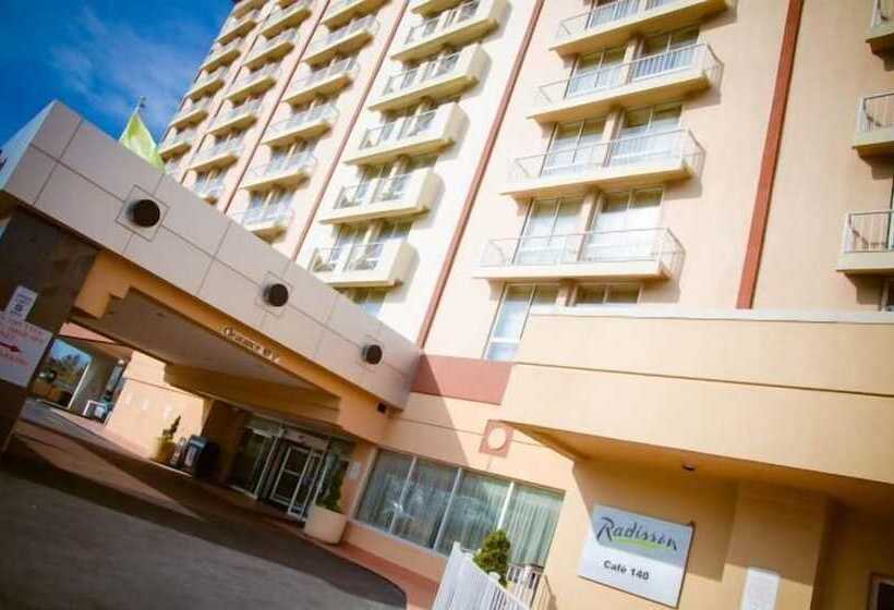 Отель Doubletree By Hilton New York Jfk Airport