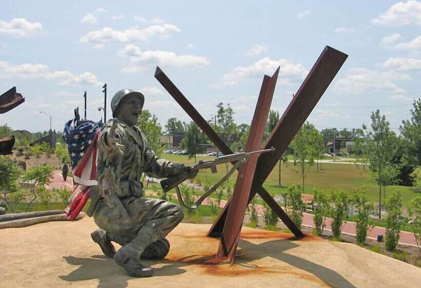 Ramada By Wyndham Hammond Hotel & Conference Center