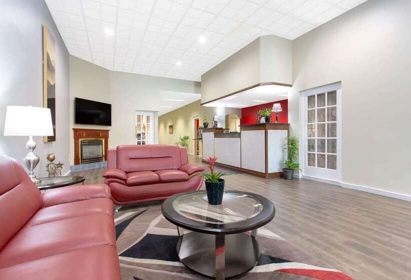 Ramada Hotel & Conference Center By Wyndham Lewiston