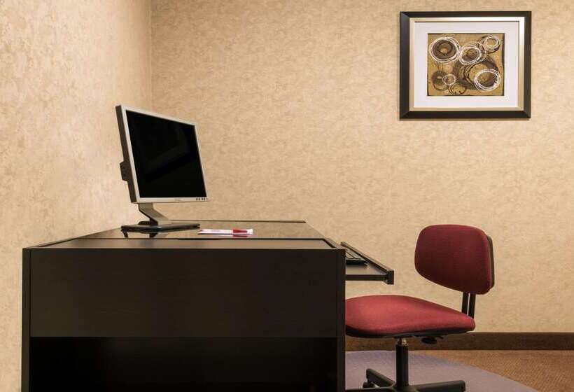 Ramada By Wyndham Paintsville Hotel & Conference Center