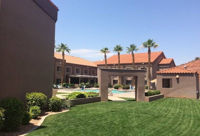 Hotel Ramada By Wyndham St George