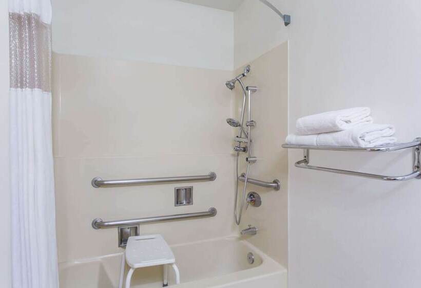 Hotel Ramada By Wyndham St George