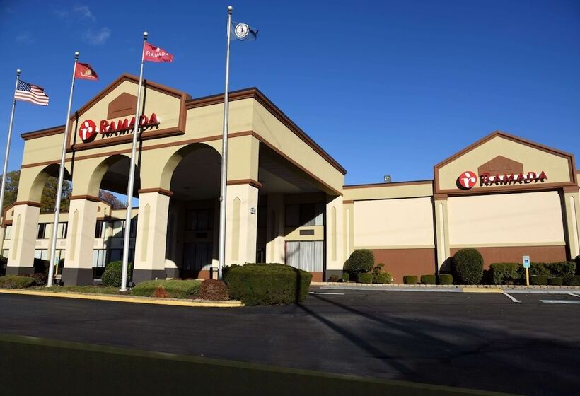 فندق Ramada By Wyndham Triangle/quantico
