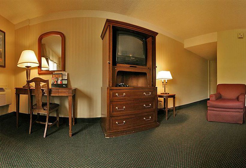 Hotel Ramada By Wyndham Denver Downtown