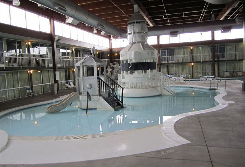 Отель Ramada Inn