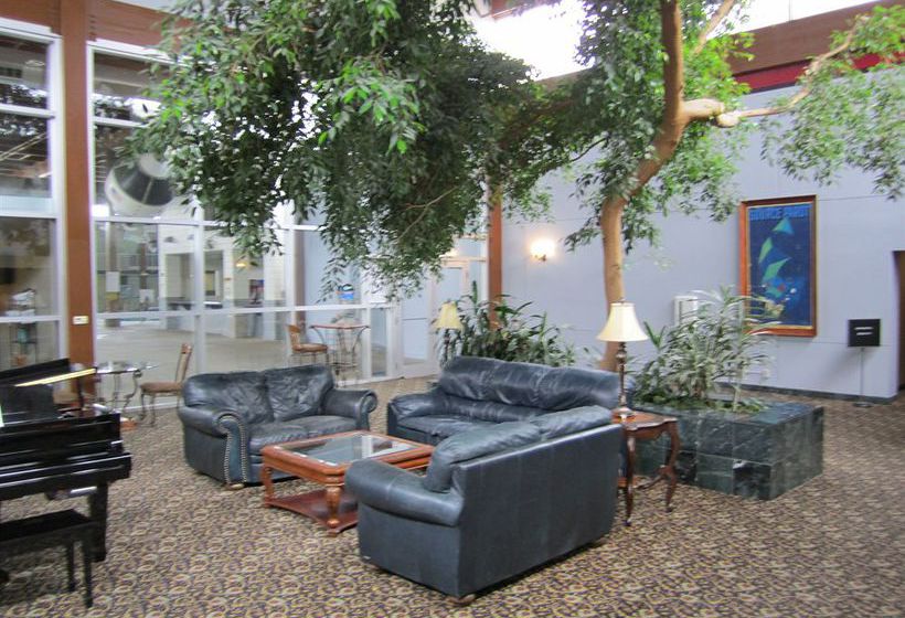 Отель Ramada Inn