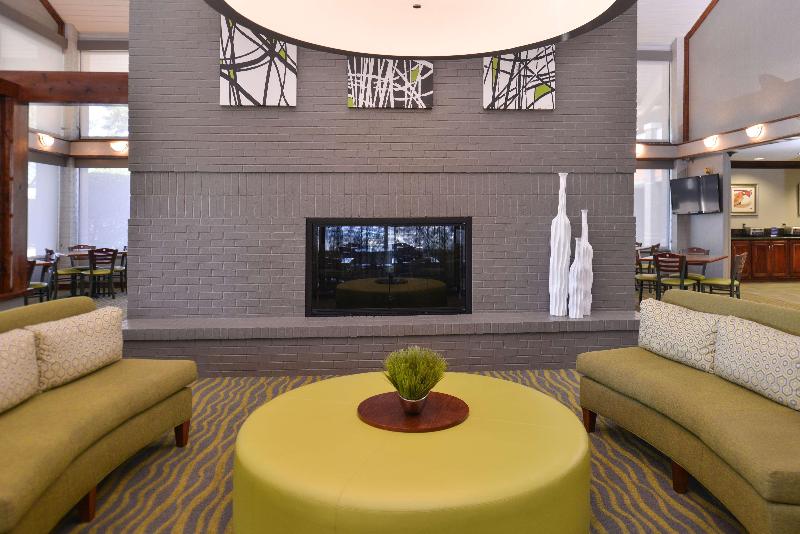 هتل Red Roof Inn & Suites Irving – Dfw Airport South