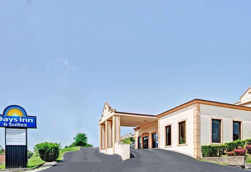 هتل Super 8 By Wyndham Nashville Near Downtown / I40