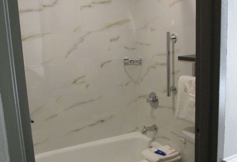 Surestay Plus Hotel By Best Western Point Richmond