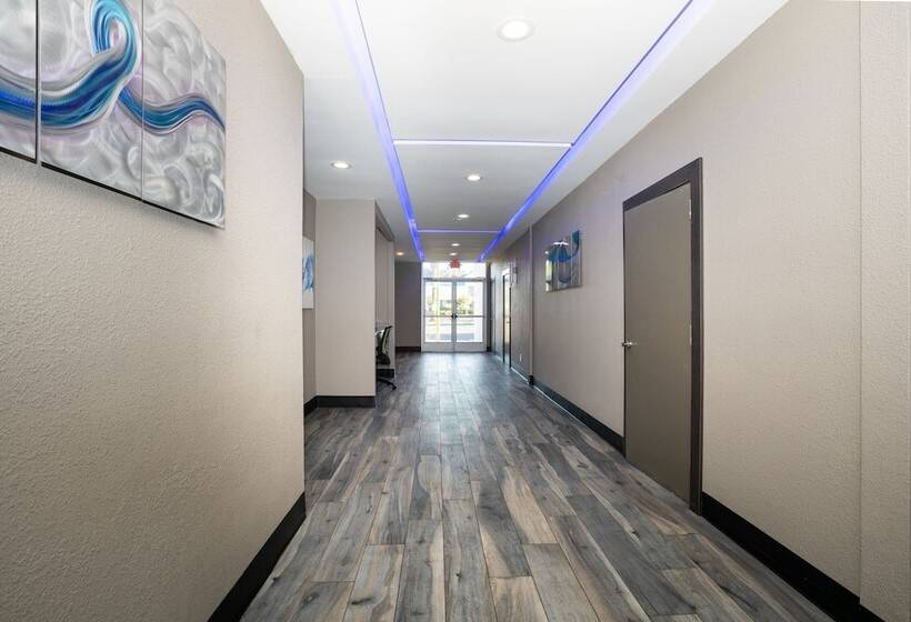 Surestay Plus Hotel By Best Western Point Richmond