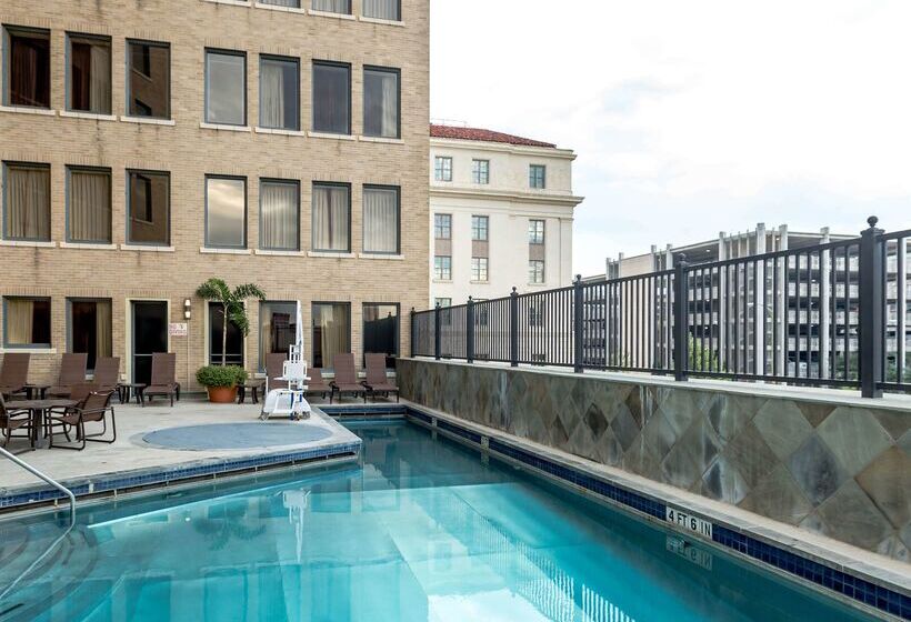 فندق The Emily Morgan San Antonio   A Doubletree By Hilton