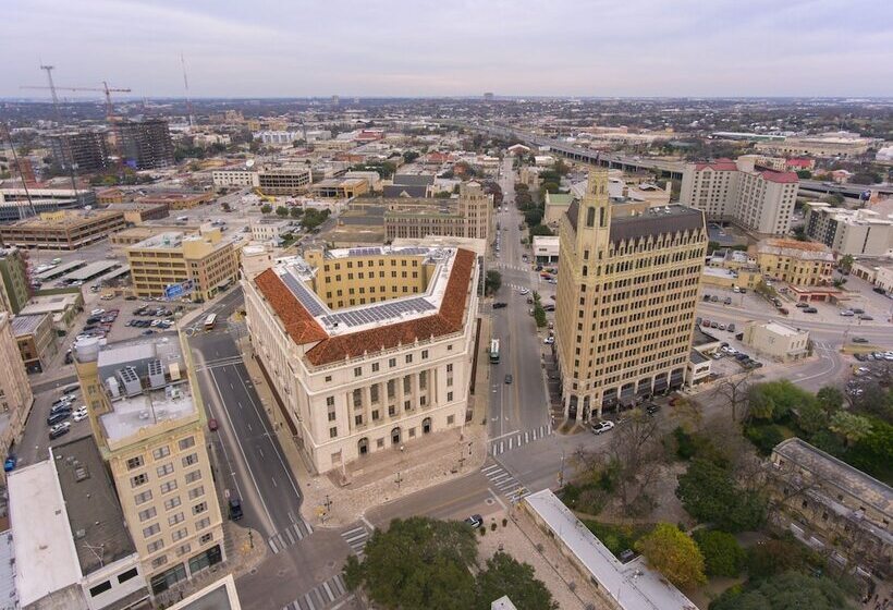 فندق The Emily Morgan San Antonio   A Doubletree By Hilton