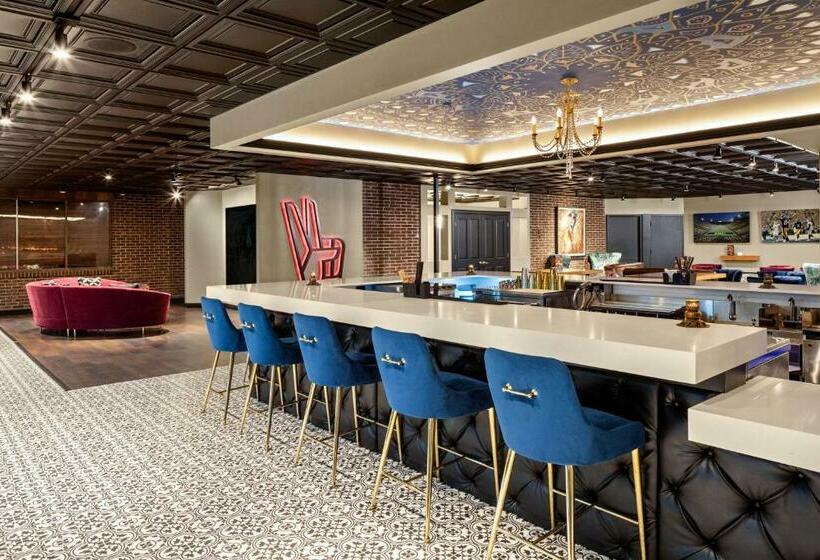 호텔 The Highlander