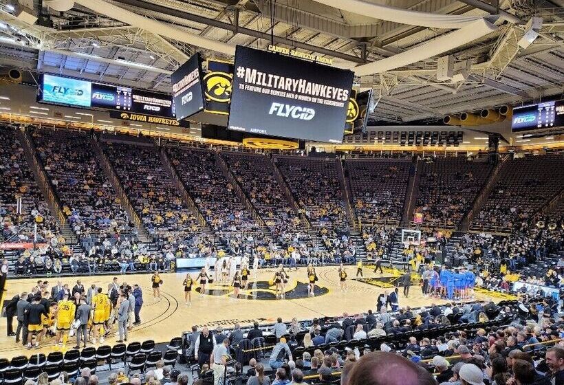 호텔 The Highlander