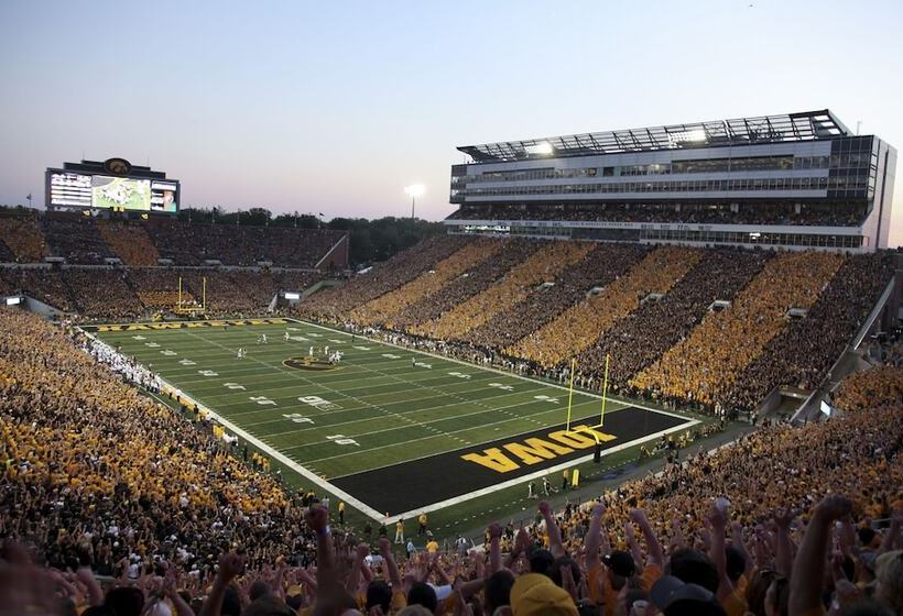 호텔 The Highlander