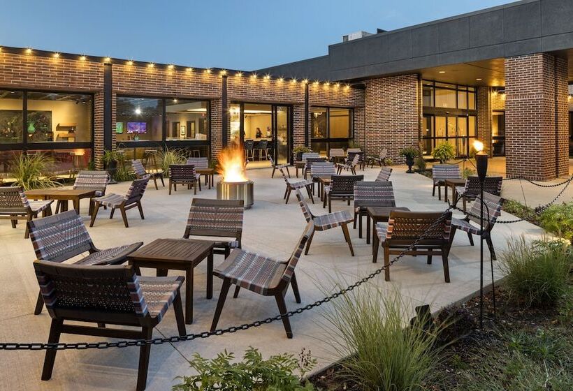 호텔 The Highlander