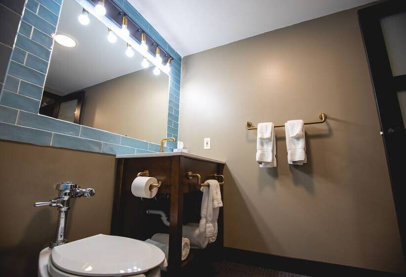 호텔 The Highlander