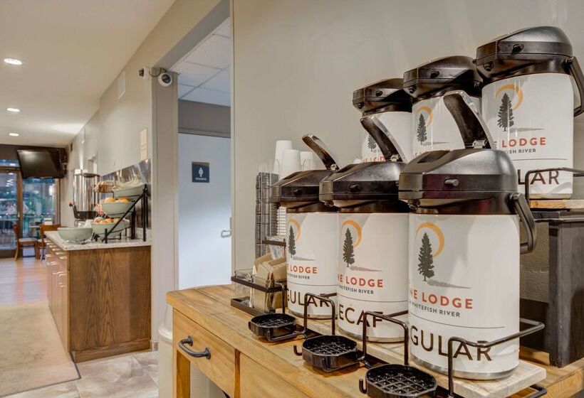 فندق The Pine Lodge On Whitefish River