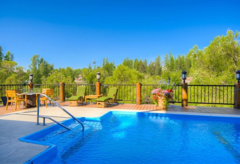 فندق The Pine Lodge On Whitefish River