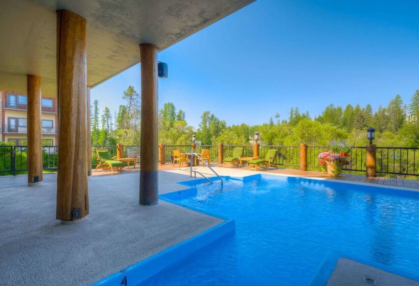 فندق The Pine Lodge On Whitefish River