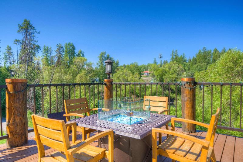 فندق The Pine Lodge On Whitefish River