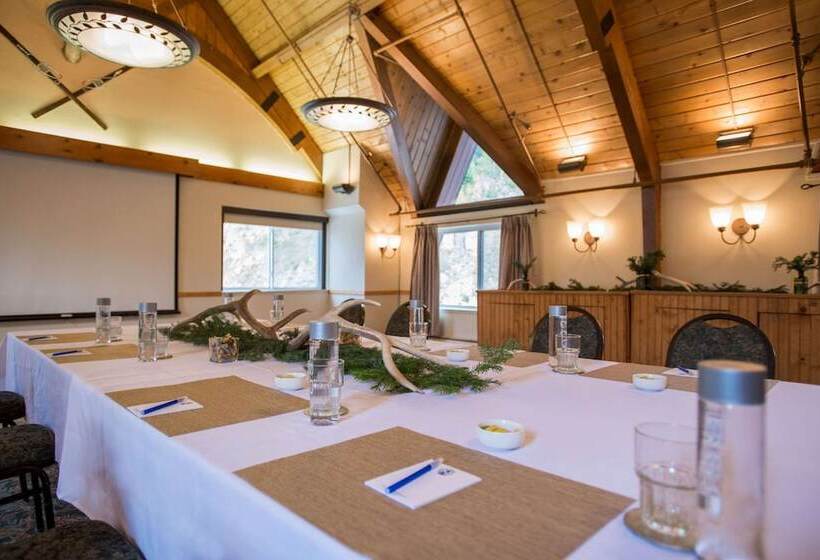 Отель Winter Park Mountain Lodge