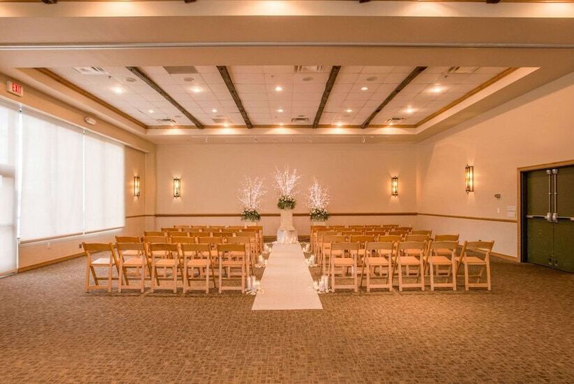 Отель Winter Park Mountain Lodge