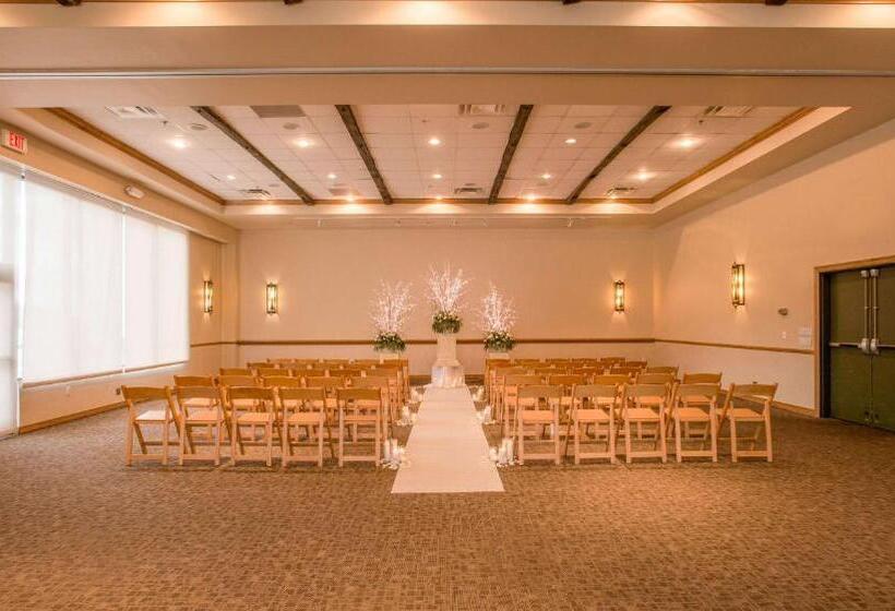 Отель Winter Park Mountain Lodge