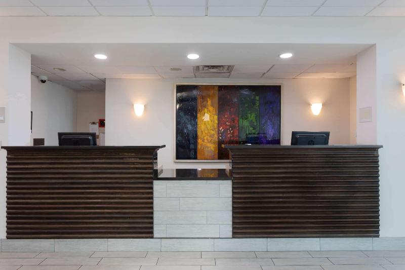 فندق Wyndham Garden Tallahassee Capitol Near Fsu