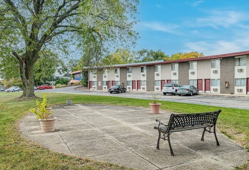 מוטל Skyview Inn