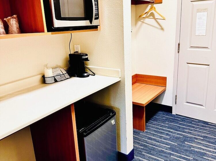 فندق Coratel Inn And Suites By Jasper Ocean Shores