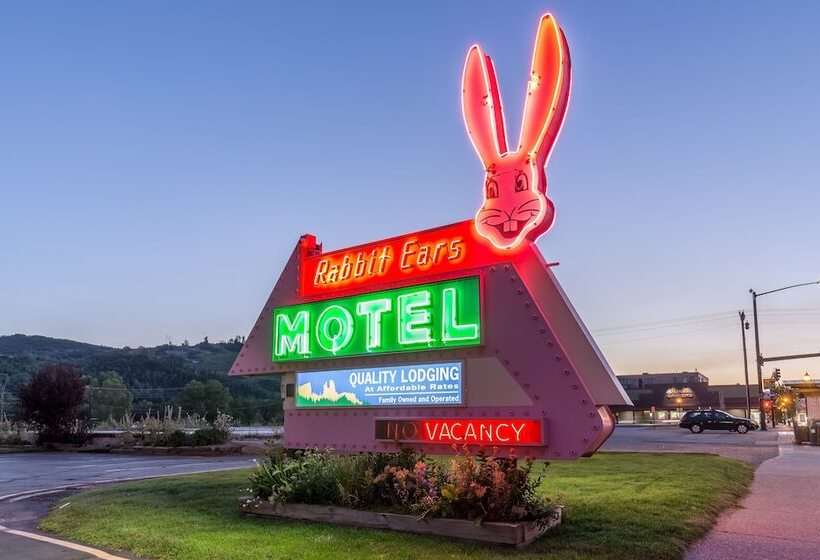 Rabbit Ears Motel