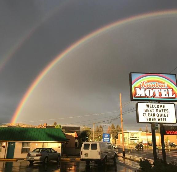 Rainbow Motel