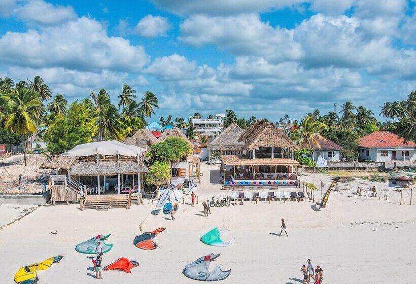 بنسيون Ananda Beach